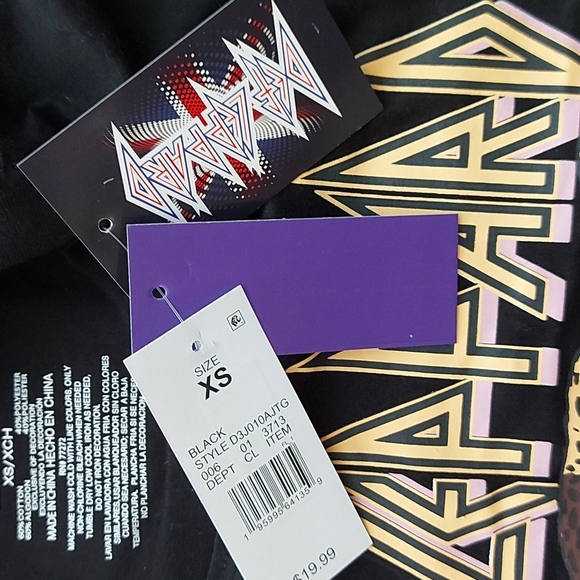 Def Leppard Tank - Picture 4 of 4